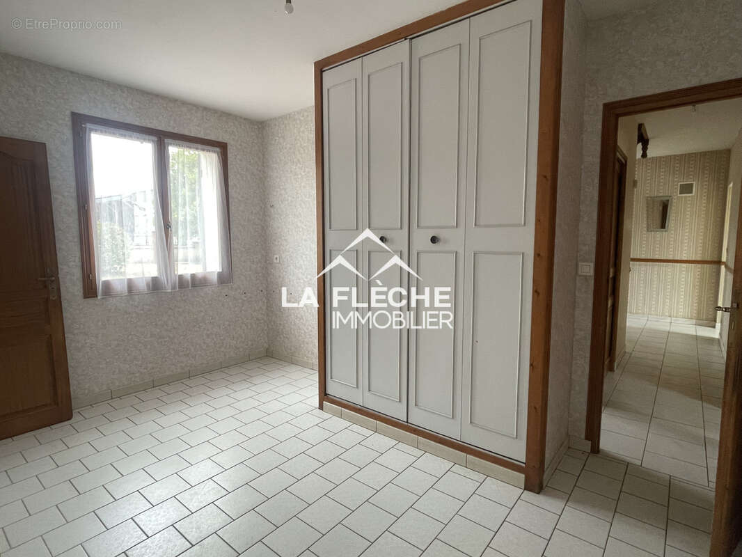 Maison au cœur du village - photo 9