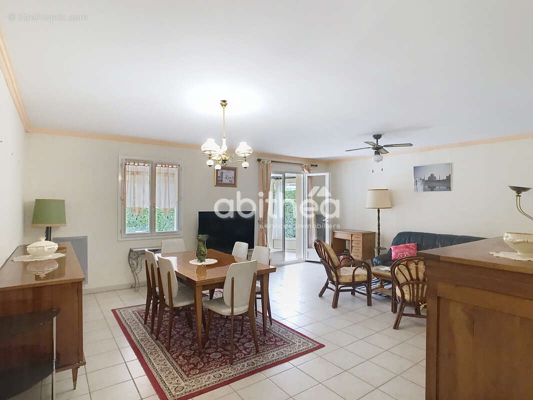 Maison à L'ISLE-D'ESPAGNAC