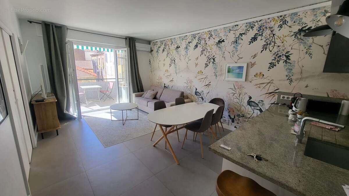 Appartement à CANNES