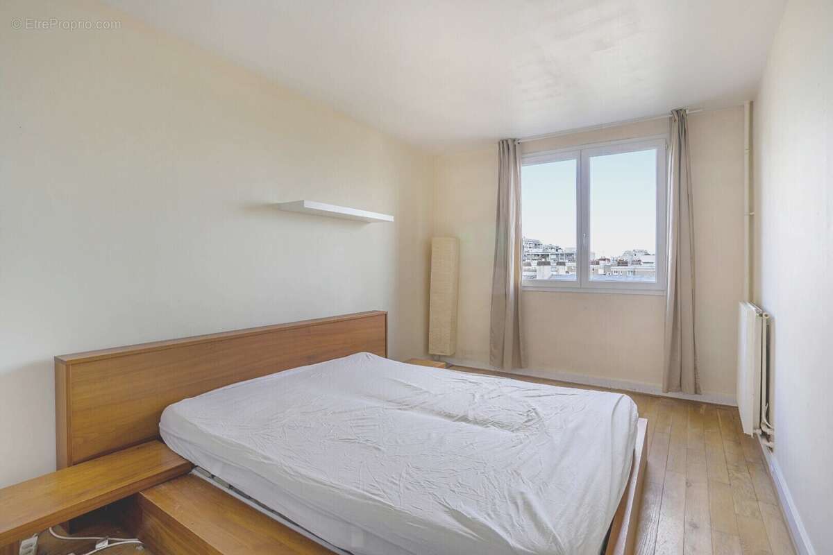 Appartement à PARIS-20E