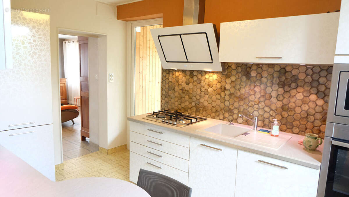 Maison à VENANSAULT