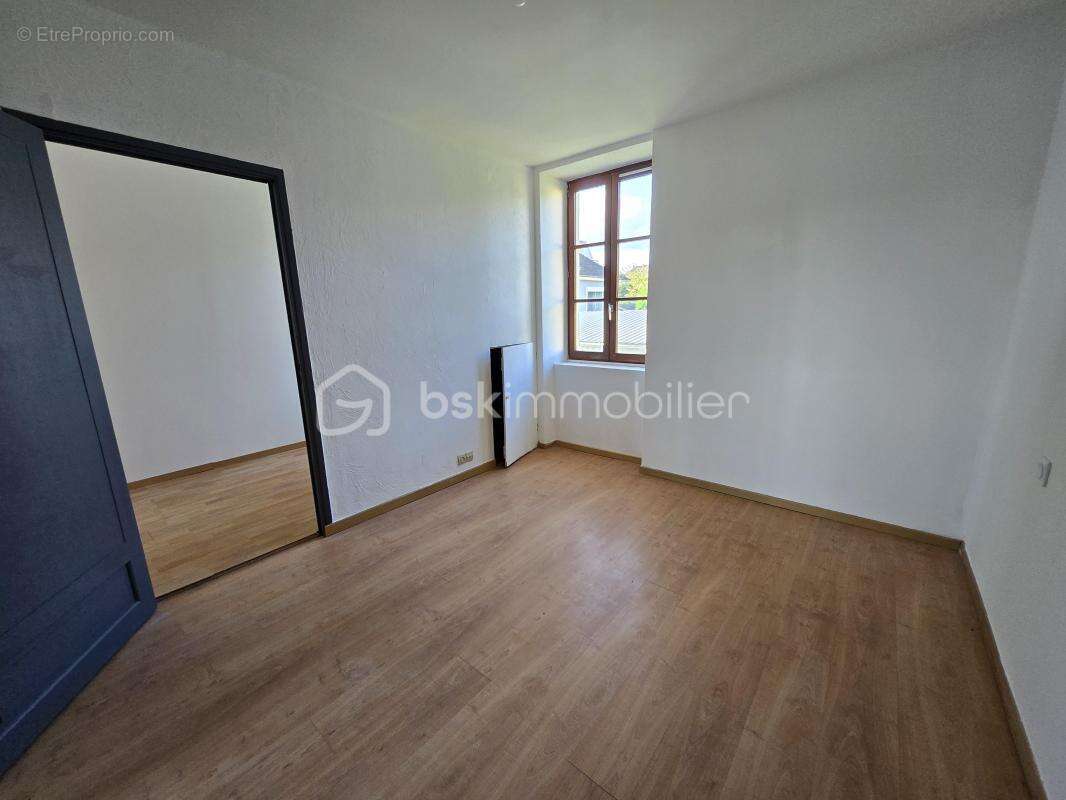 Maison à SAINT-LEGER-DES-VIGNES