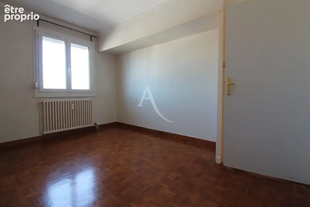 Appartement Châtenoy Le Royal 4 pièces 70 m2 - avec garage et balcon - photo 11