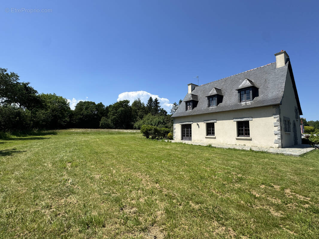 Maison à KERFOT