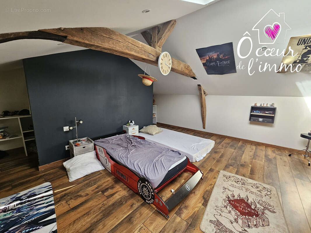 Maison à LES CERQUEUX