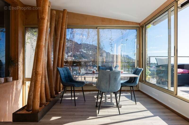 Appartement à VILLEFRANCHE-SUR-MER