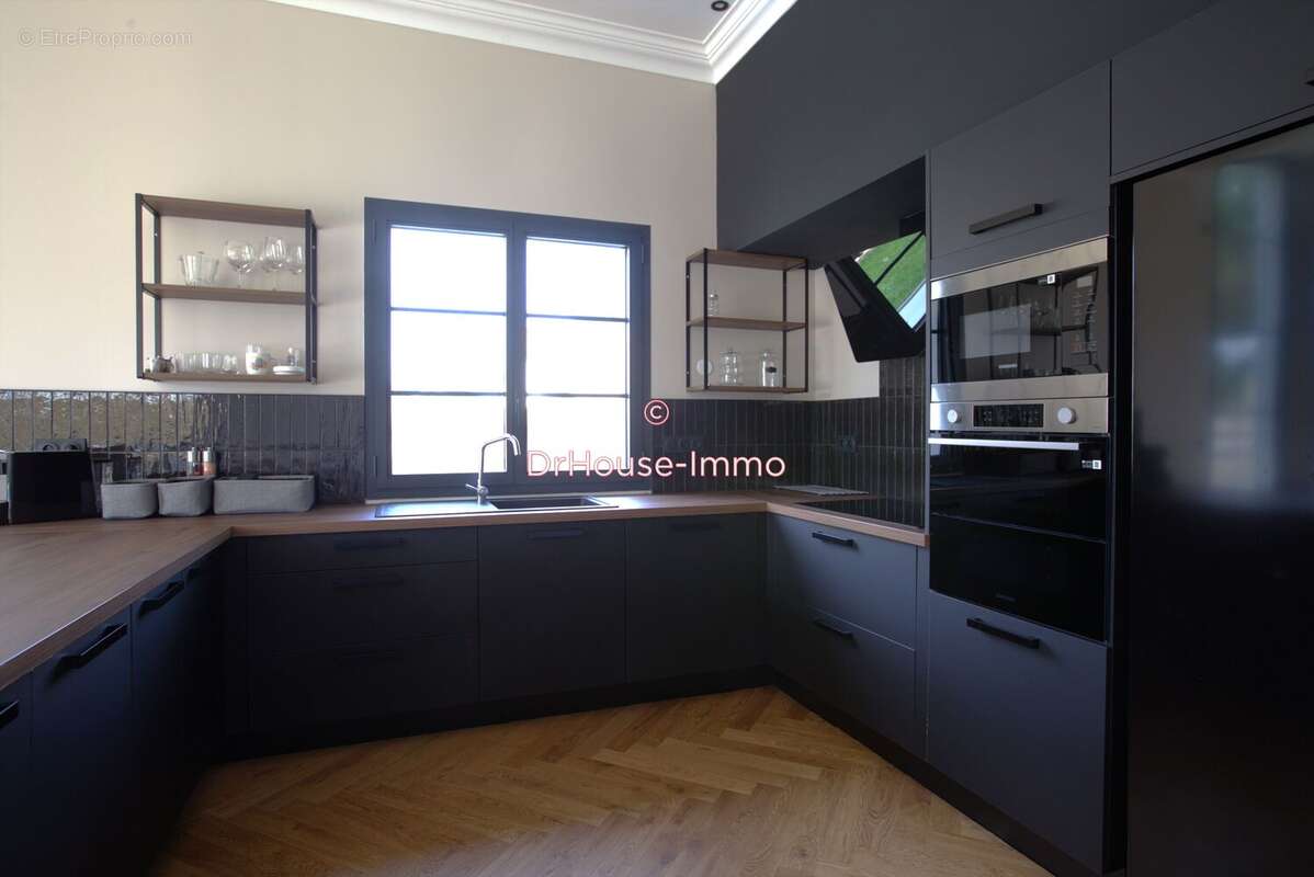 Maison à SAINT-SULPICE-ET-CAMEYRAC