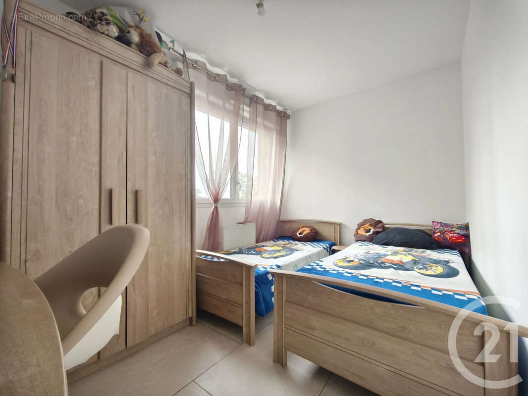 Appartement à SAINT-FONS