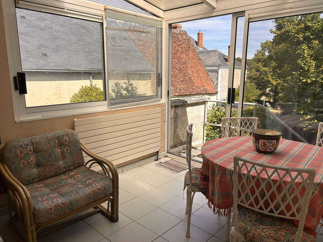 Maison à LE PONT-CHRETIEN-CHABENET