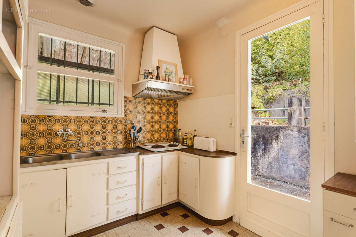 A Soorts maison T4 sur 597m2 de terrain - photo 4