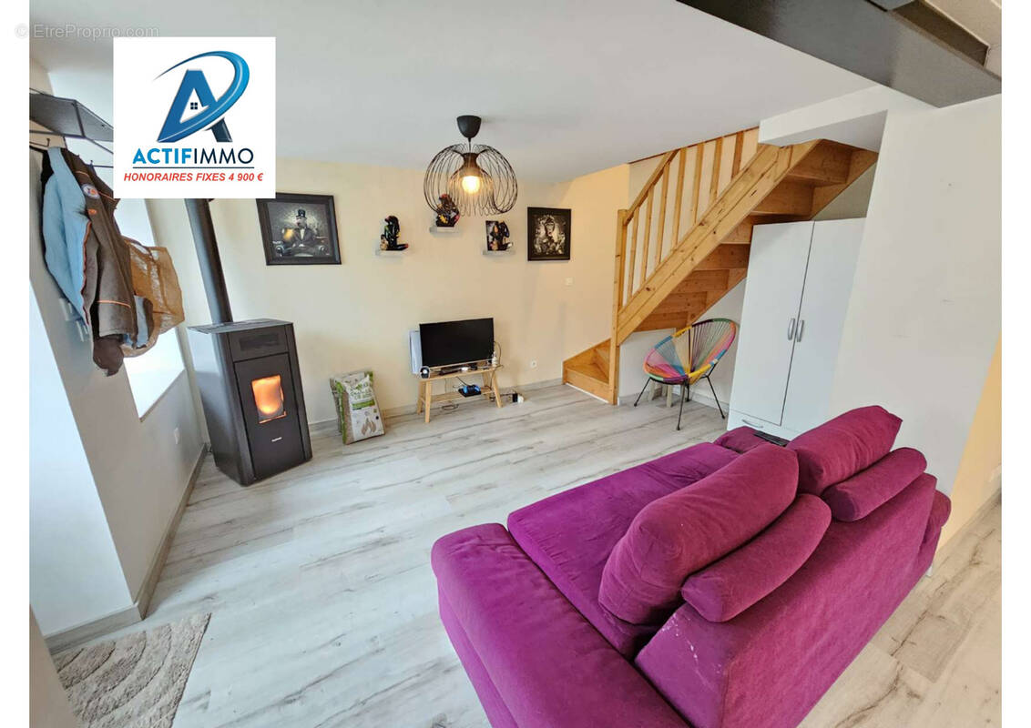 Maison à SAINT-GEORGES-DES-GROSEILLERS