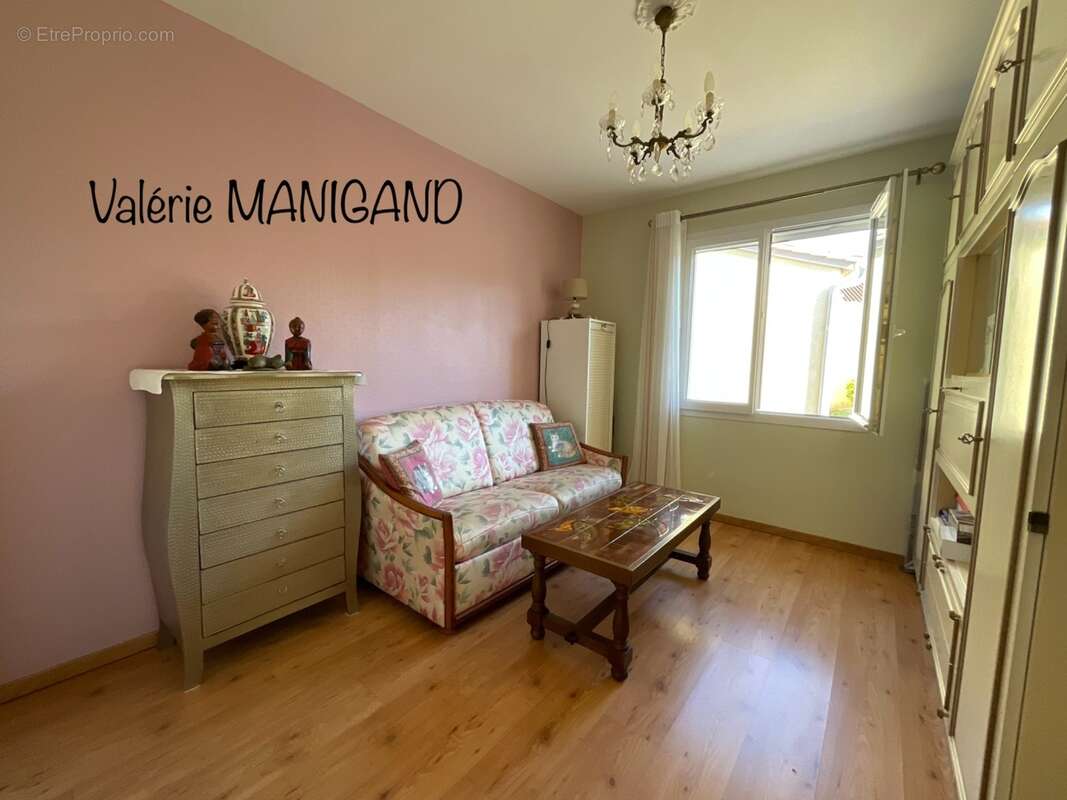 Maison à vendre 6 pièces COULOUNIEIX CHAMIERS (24) - photo 9