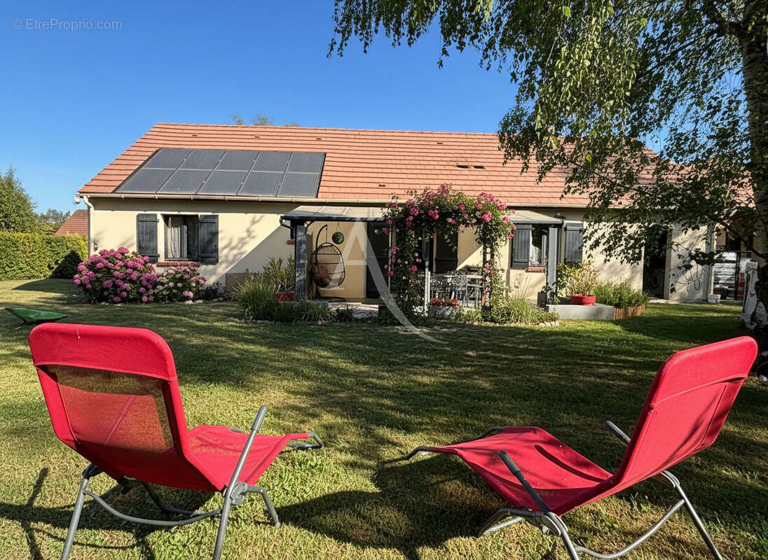 Maison à LAMOTTE-BEUVRON