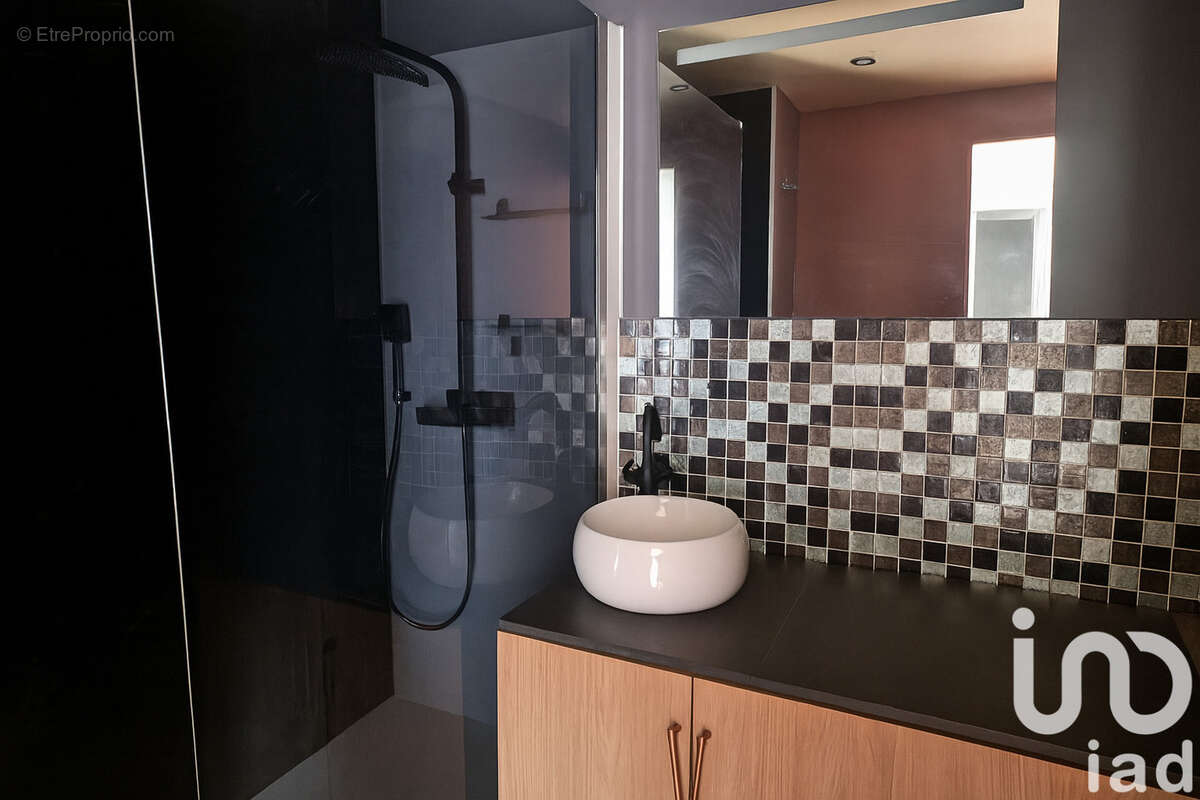 Photo 2 - Appartement à LE BLANC-MESNIL