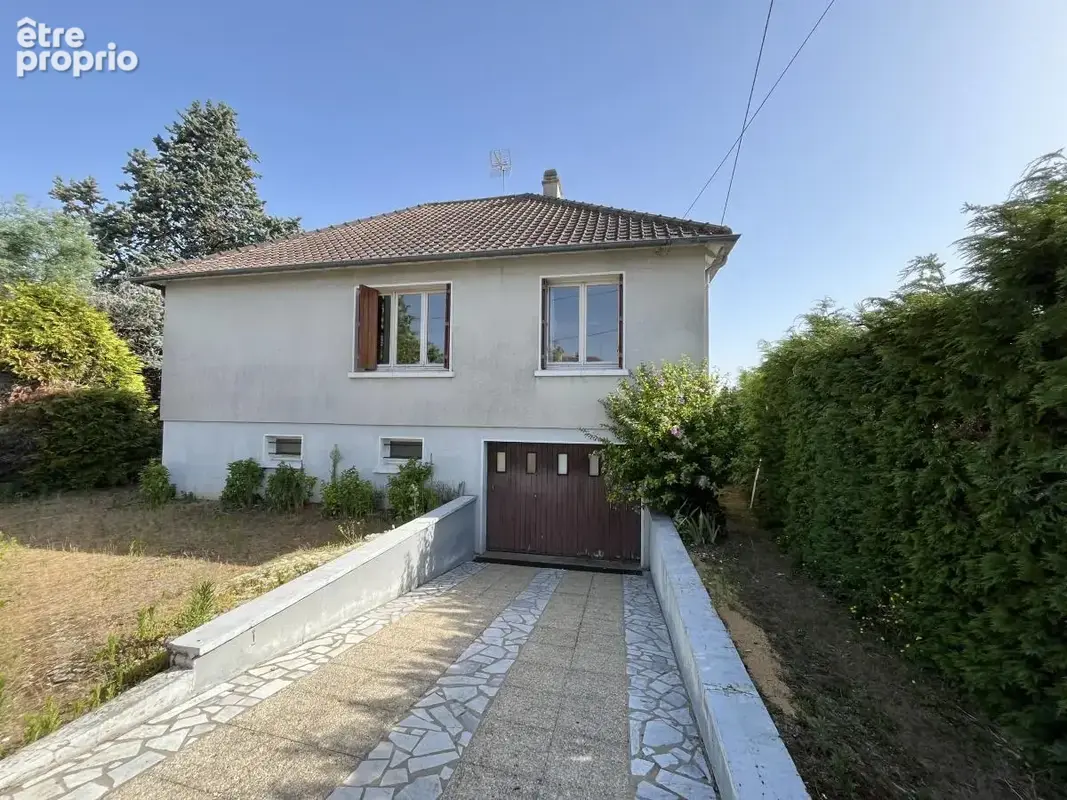 Photo Maison à Connerre au prix de 89 000€