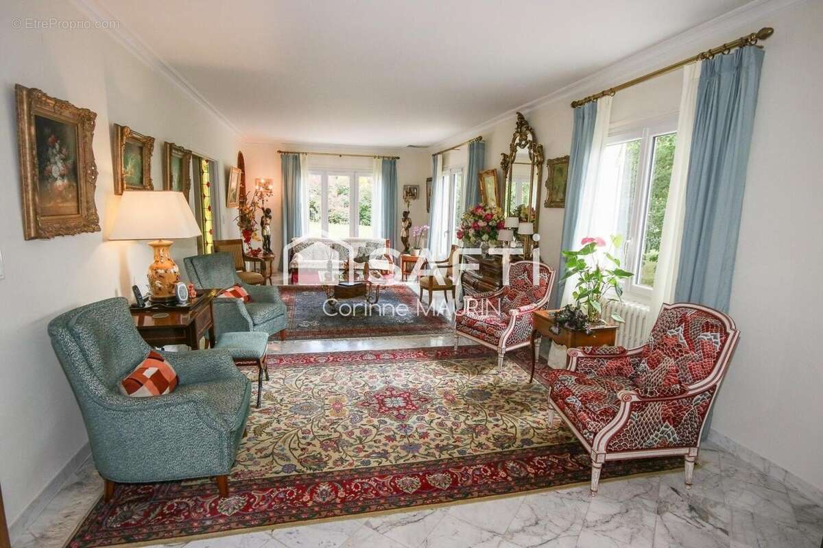 Photo 3 - Maison à BARBEZIEUX-SAINT-HILAIRE