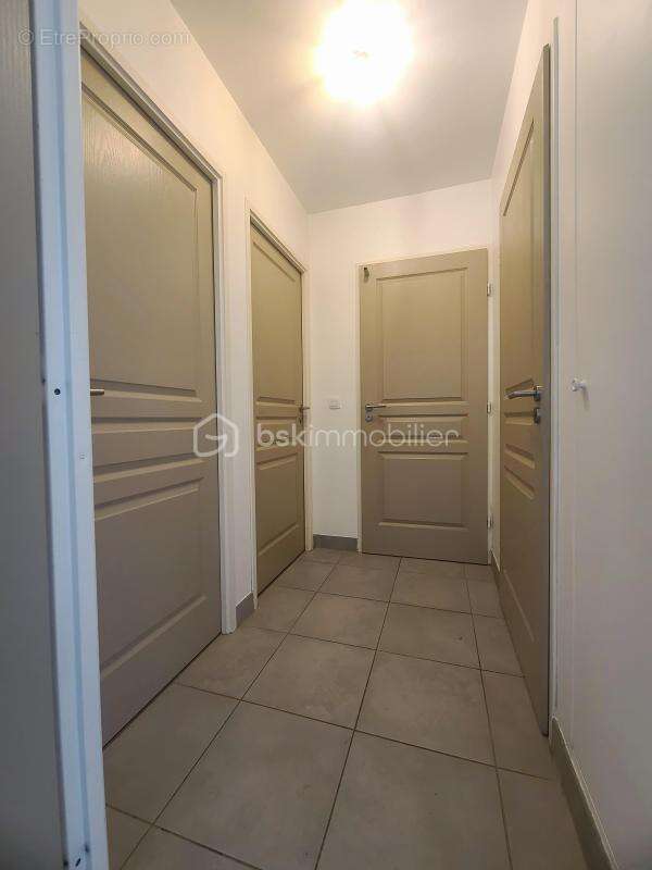 Appartement T3 de 59 m² avec balcon, parking et ascenseur au 4ème étage sur 5 – Résidence récente (2012) - photo 7