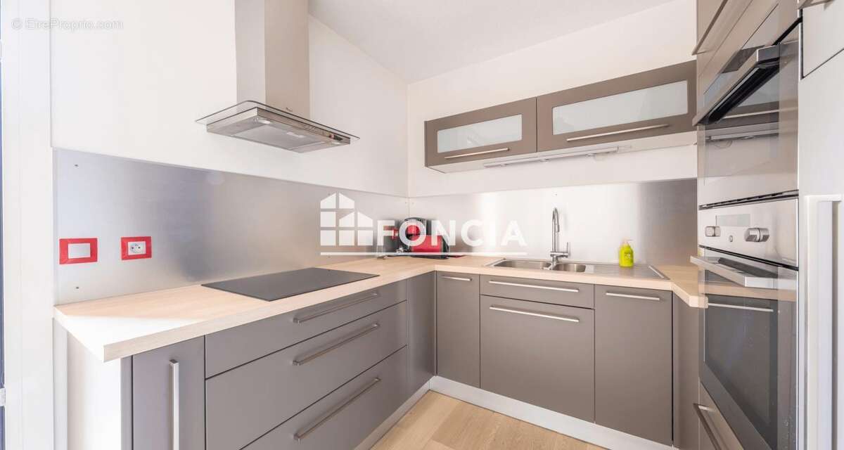 Appartement à CENON