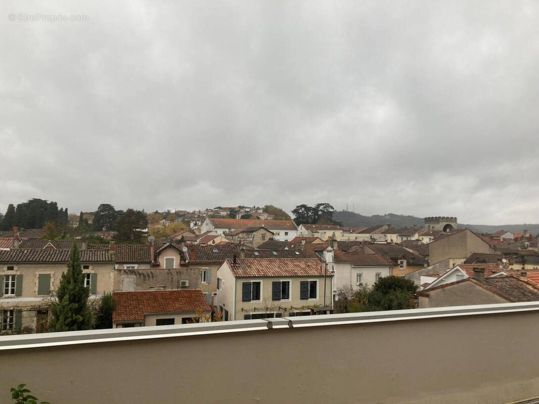 vue terrasse - Appartement à CAHORS