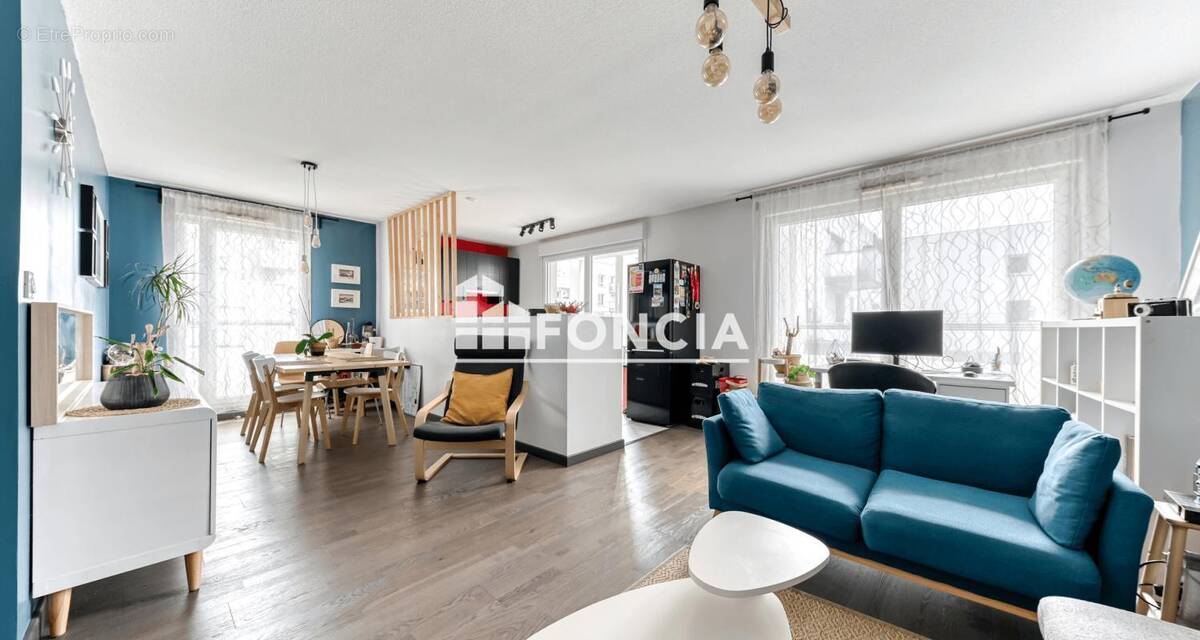 Appartement à VAULX-EN-VELIN
