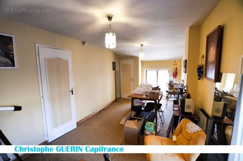 Maison à MONTIGNAC-CHARENTE