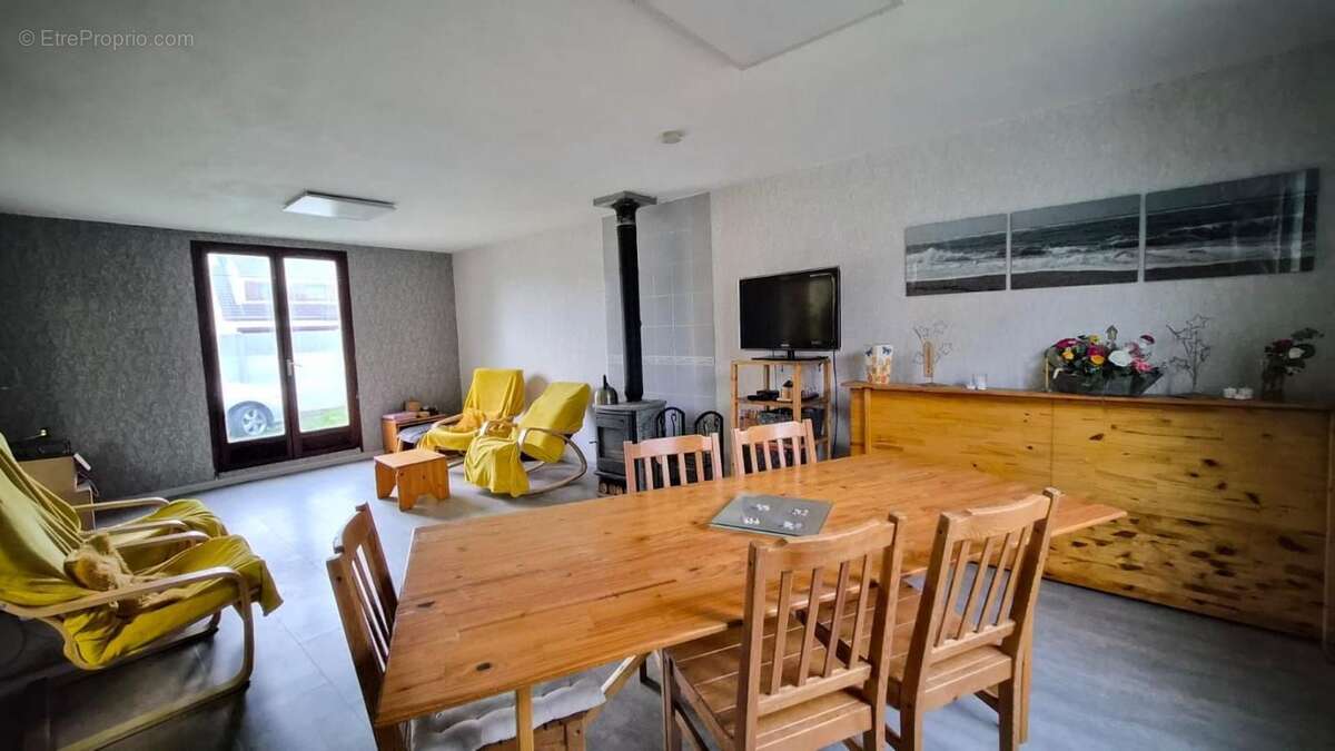 Maison à SAINT-GERMAIN-LES-ARPAJON