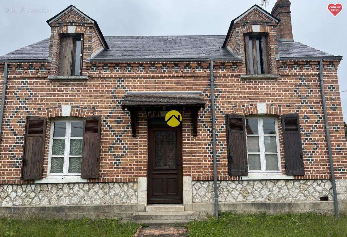 Maison à LAMOTTE-BEUVRON