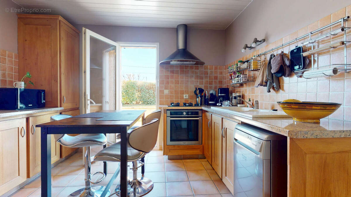 Maison à BELLEVILLE