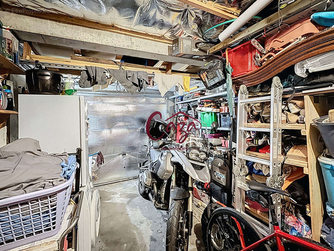 Maison à SAINT-CAPRAIS-DE-BORDEAUX