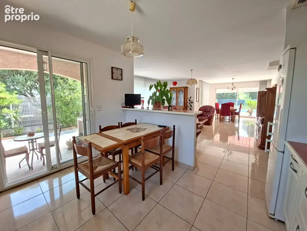 Toulouges superbe villa 3 faces avec piscine, garage et jardin - photo 6