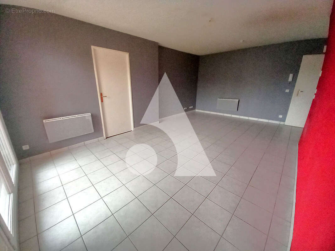 Appartement à LOUVROIL
