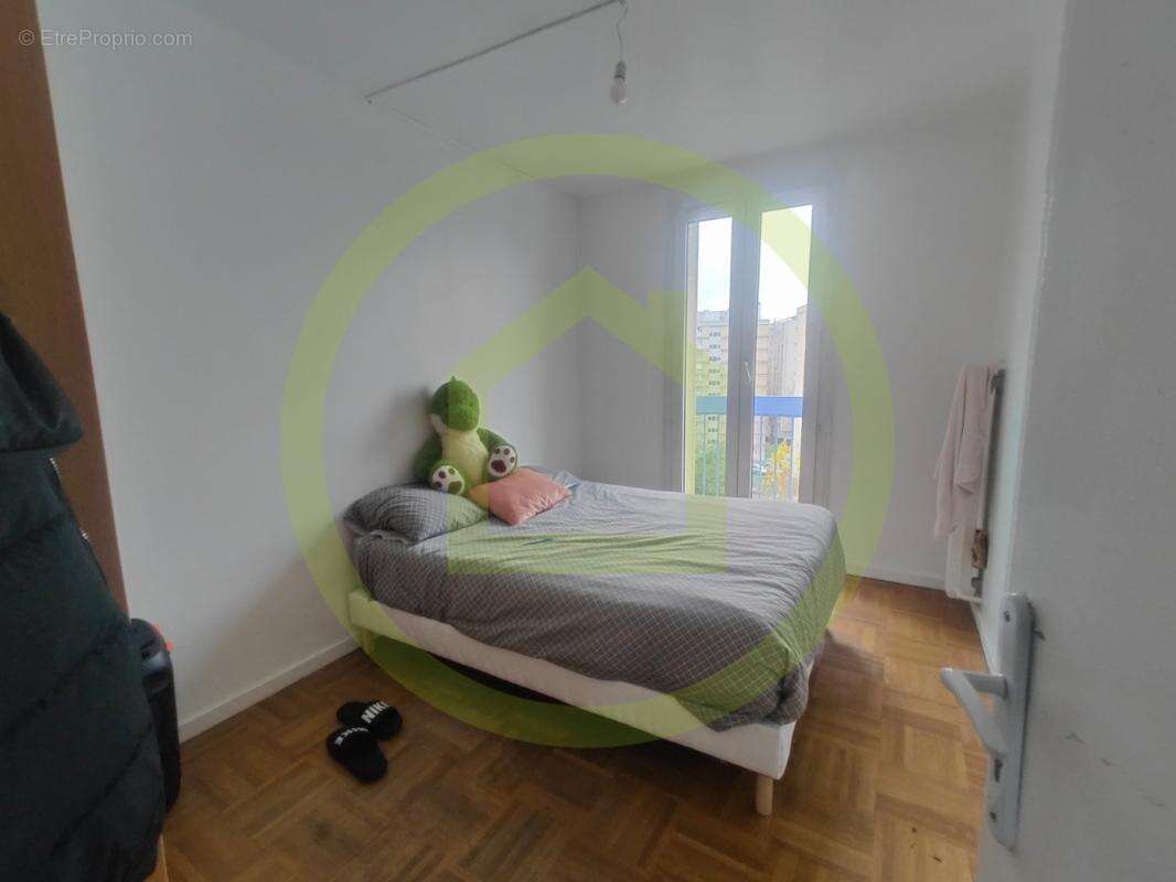 Appartement à AULNAY-SOUS-BOIS