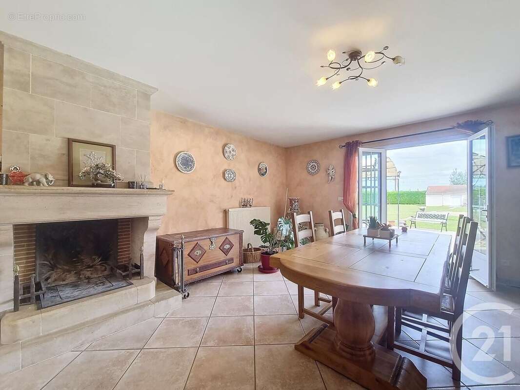 Maison à LA FERTE-SAINT-AUBIN