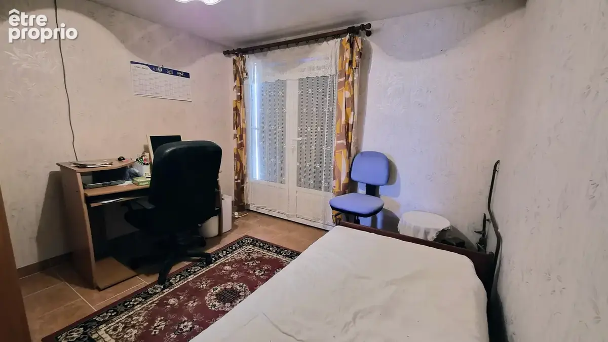 La rochelle   maison de plain-pied à rénover avec jardin et fort potentiel - photo 10