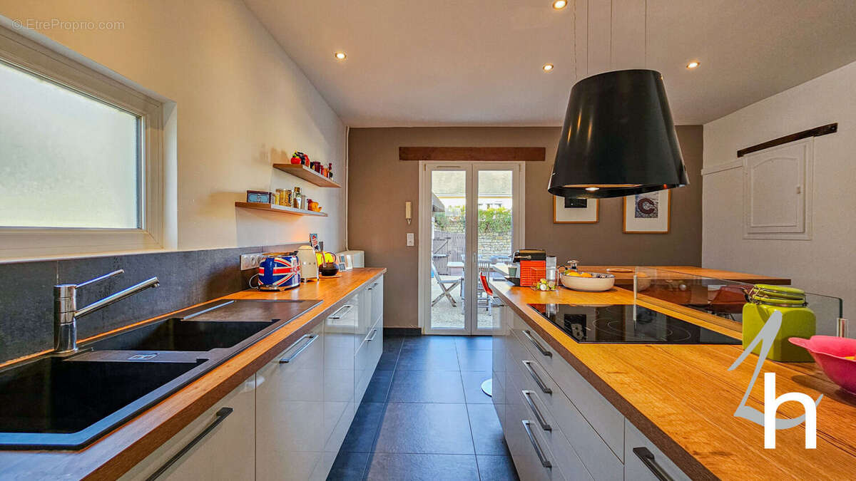 Maison à FONTENAY-LE-PESNEL