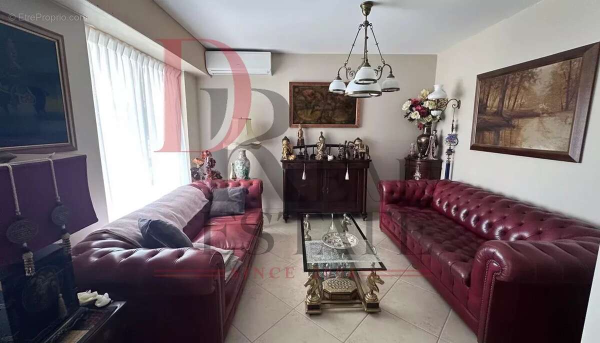 Appartement à LE CANNET