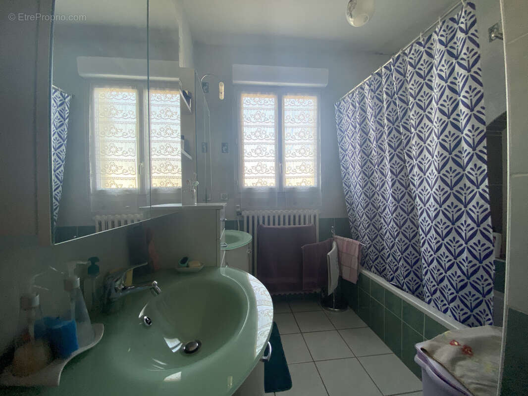 Maison à GOND-PONTOUVRE