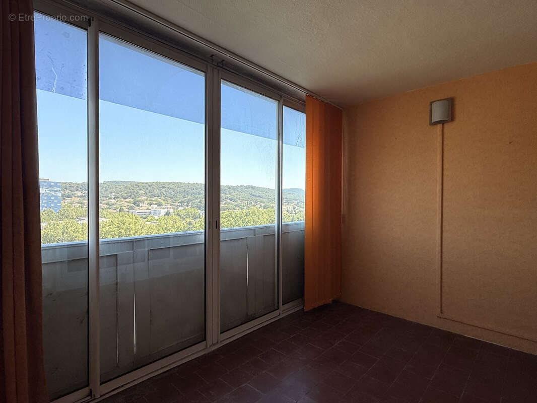 Appartement T4 de 107m2 - photo 2