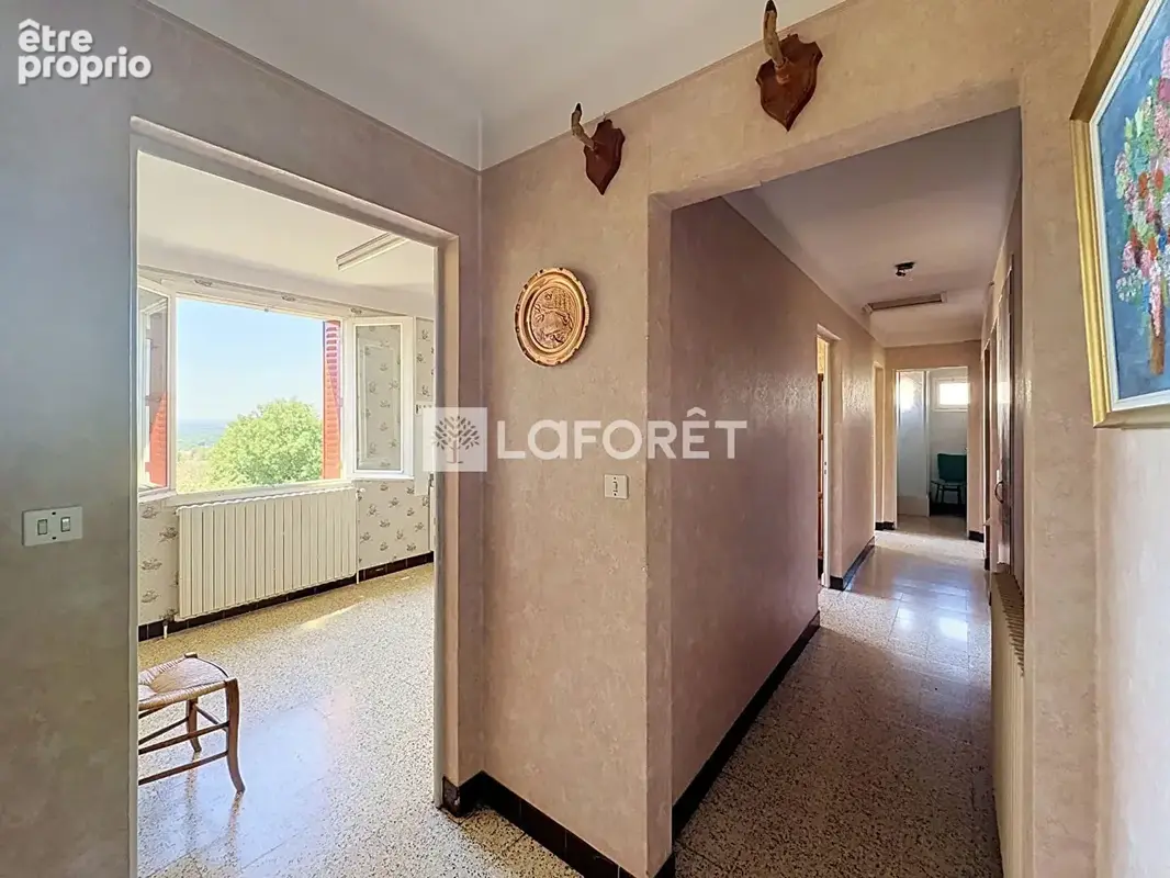 Maison Champagnat 6 pièces 125 m2 - photo 7