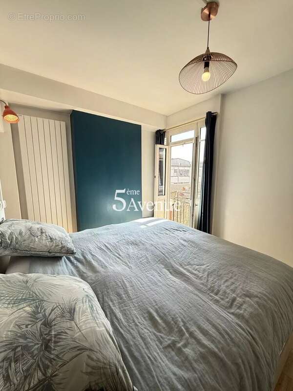 Appartement à CHARENTON-LE-PONT