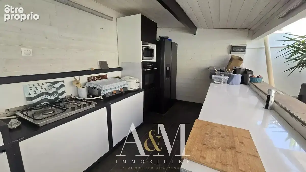 Le Cailar (30) – Villa 190 m²  4 chambres  Piscine  Terrain 640 m² – 598 000 € - photo 7