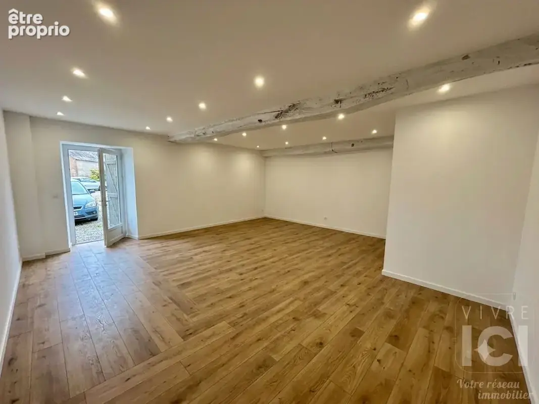 Local commercial TREILLIERES  43.33 m2 - photo 2
