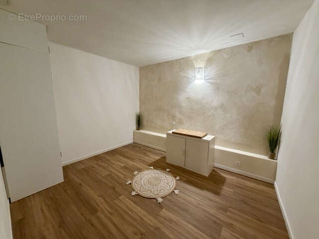 Appartement à EGUILLES