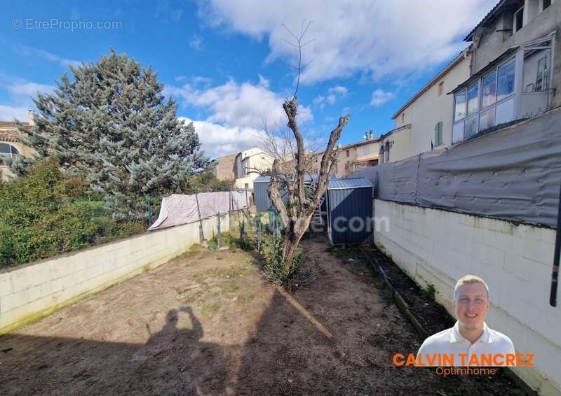 Appartement à SAINT-BRES