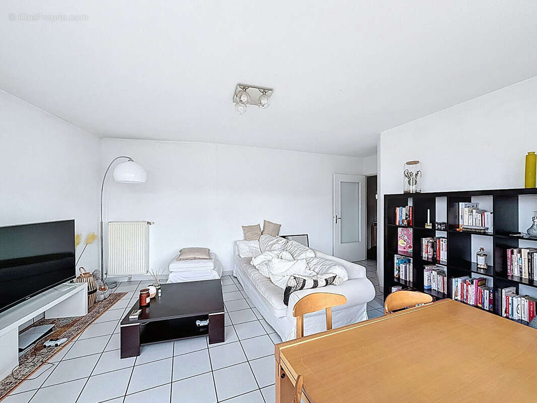 Appartement à LYON-8E