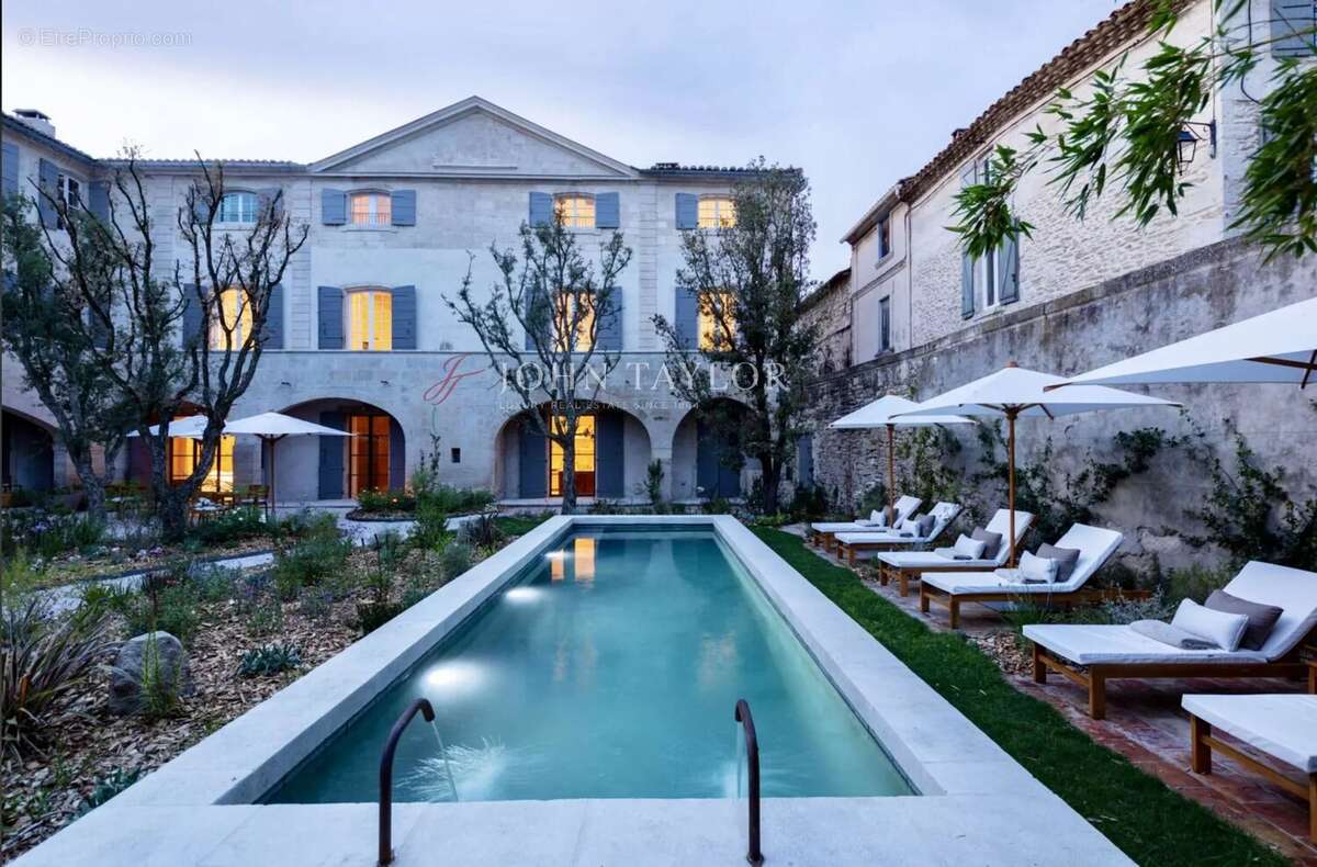 Maison à SAINT-REMY-DE-PROVENCE