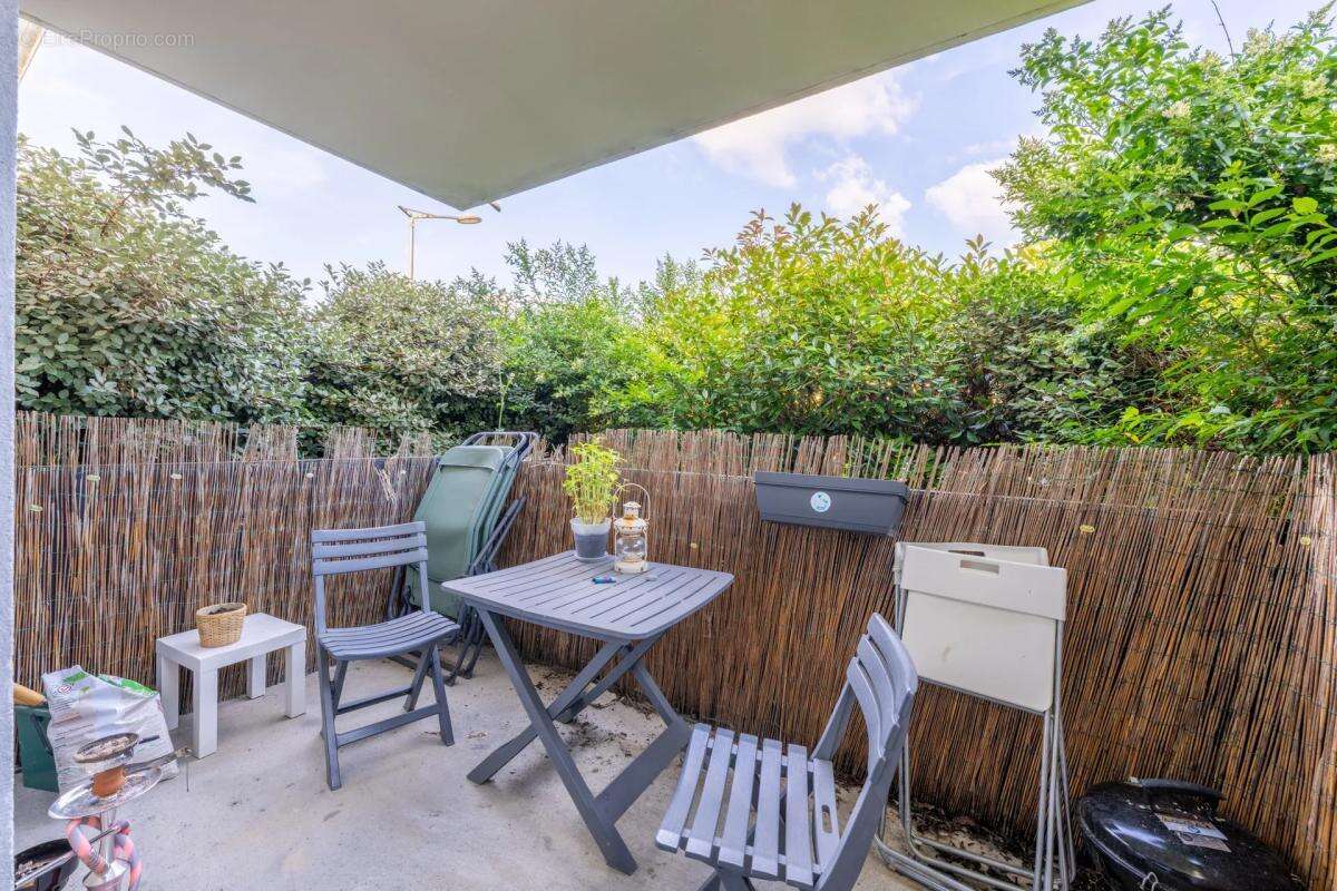 Appartement à AMBARES-ET-LAGRAVE