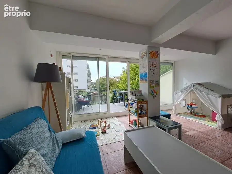 maison sud de Vienne séjour ouvert sur balcon