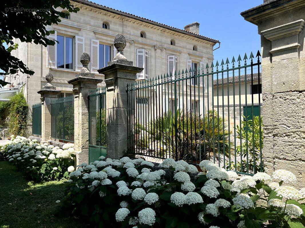 Maison à SAINT-ANDRE-DE-CUBZAC