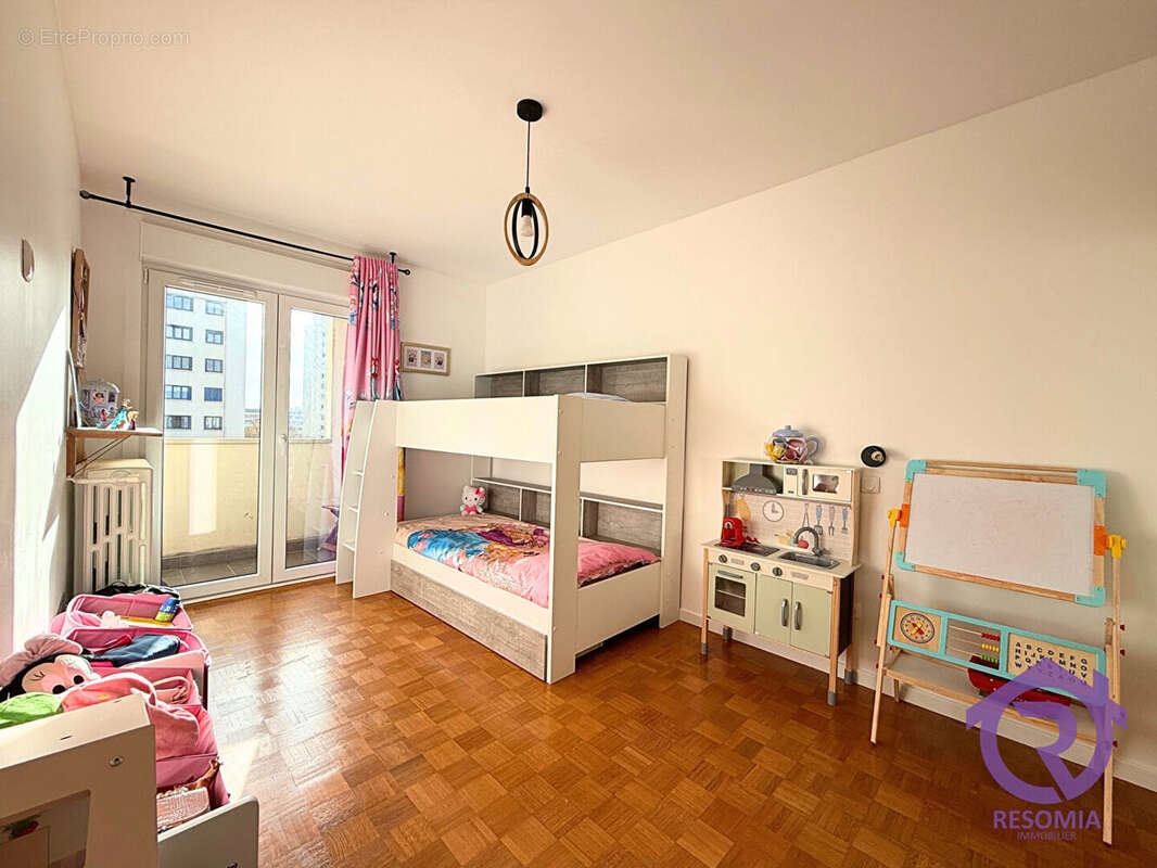 Appartement à CHATILLON